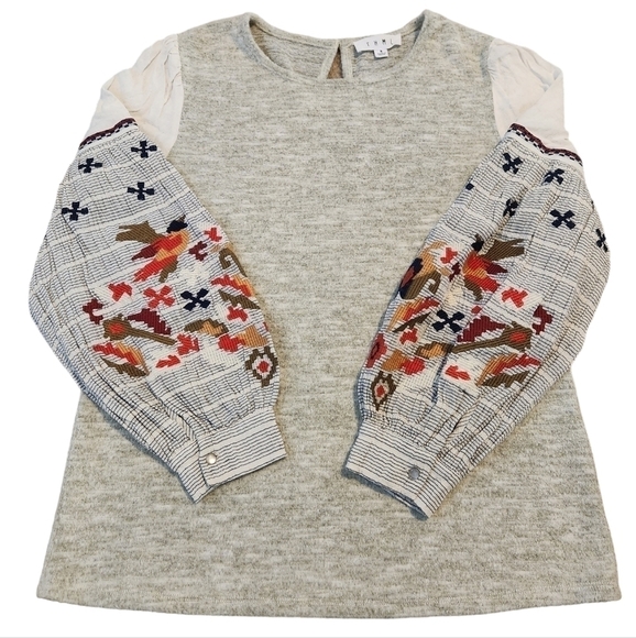 THML Tops - THML Women's Heather Gray Soft Top with Embroidered Arms, Small